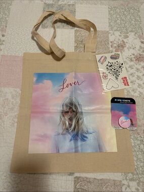 Taylor Swift Lover Bundle